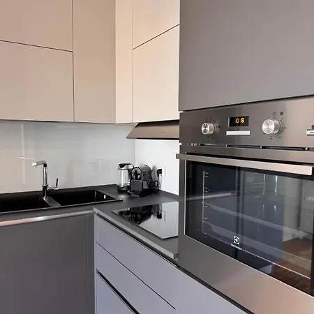 아파트 Alberto's Panoramic Flat *